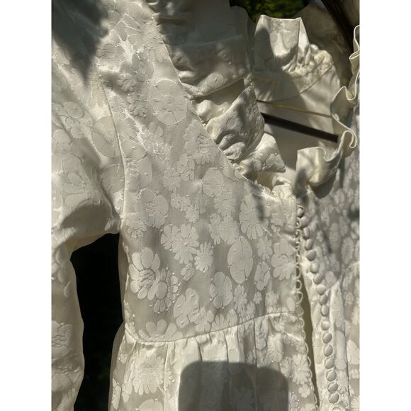 1960’s Wedding Dress Classy Flower Print Train Button Up Vintage Size Small - Picture 14 of 16